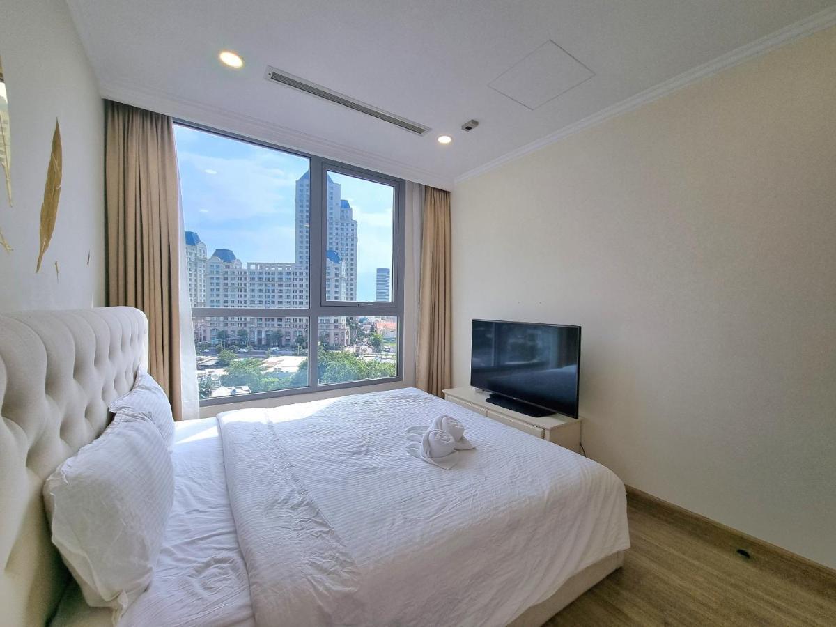 Enay Apartment - Vinhomes Central Park - Landmark Хошимин Экстерьер фото